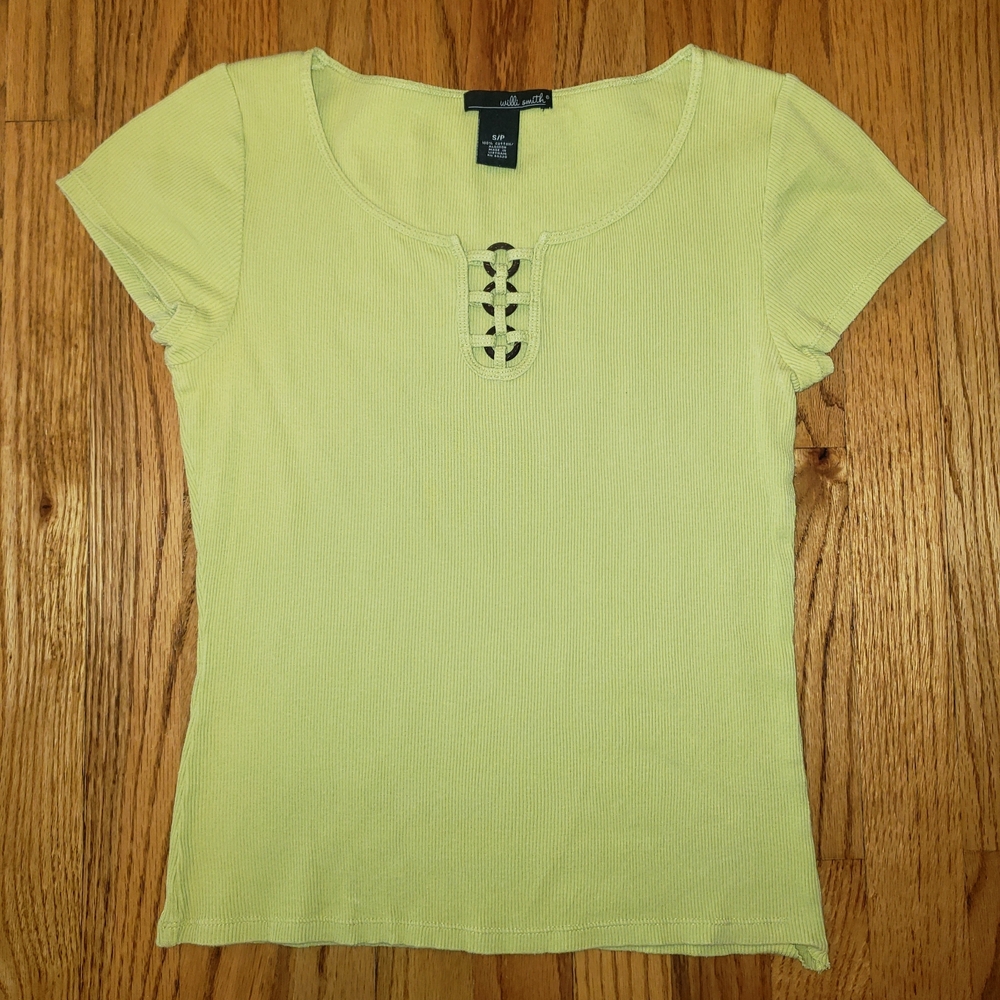 Short Sleeve Scoop Neck Knit Top with Brown Rings  Detail - Olive Green Size: SP